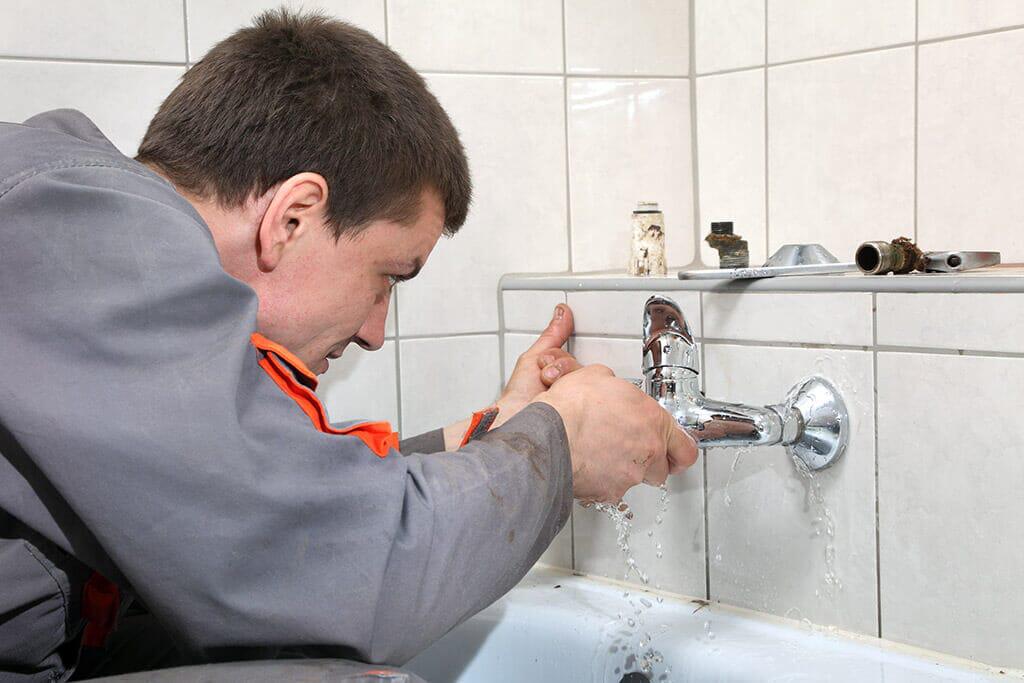 The 7 Most Common Causes of Leaky Pipes | Plumbers in Richmond, TX