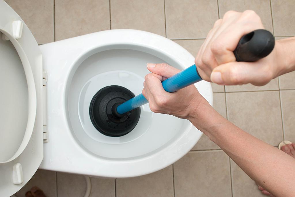 6 Things That Are Causing Clogs in Your Bathroom and Kitchen Drains | Drain Cleaning in Katy, TX