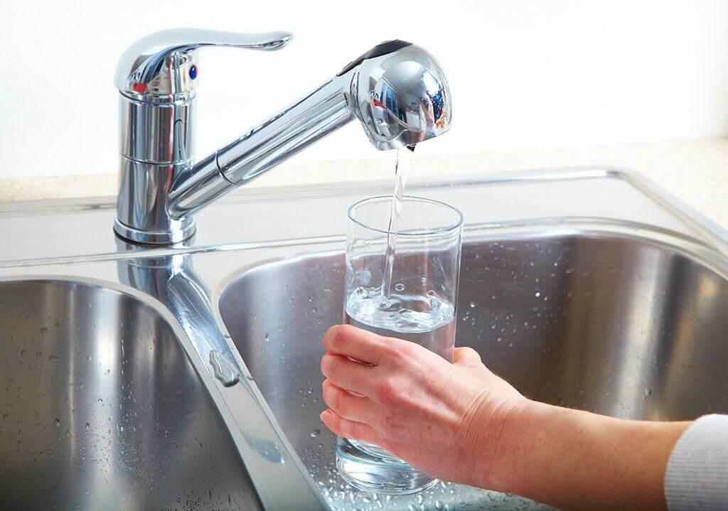 7 Surprising Reasons Behind Leaky Faucets!