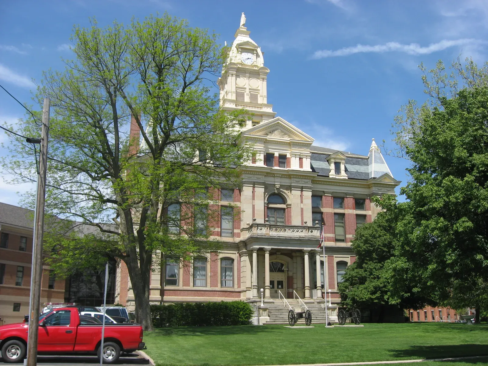 Union County Courthouse in Uptown Marysville, Ohio