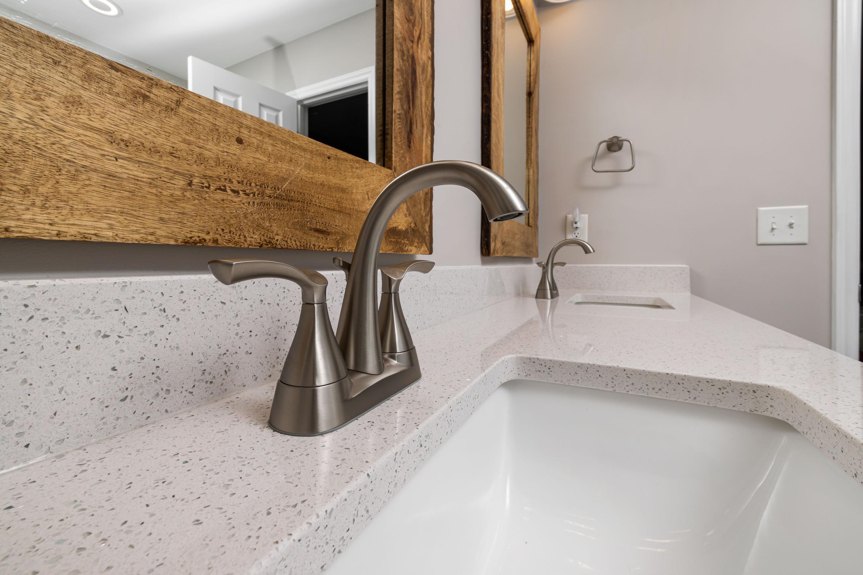 Understanding Faucets: When to DIY, When to Call a Plumber
