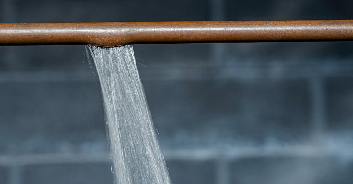 How to Handle a Plumbing Emergency Before Help Arrives