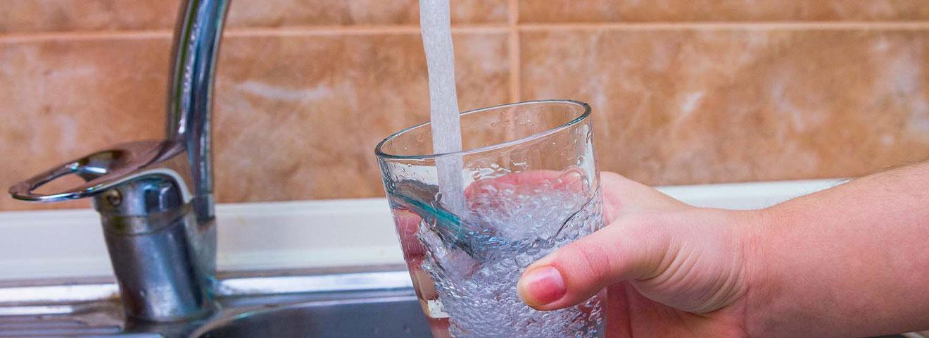 How Can You Save Water in the Kitchen in Pleasantville?