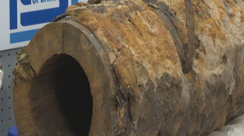 rusted plumbing pipe