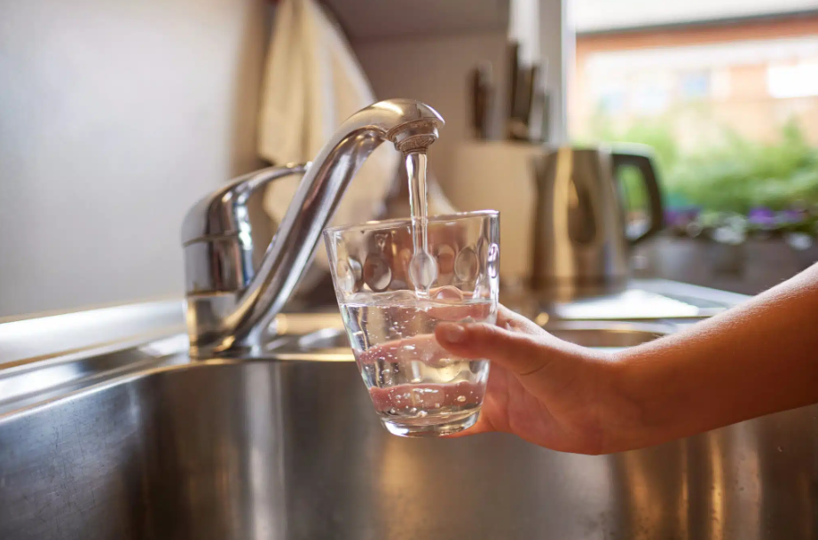 Faucet and Sink Repair Tips for York’s Hard Water Issues
