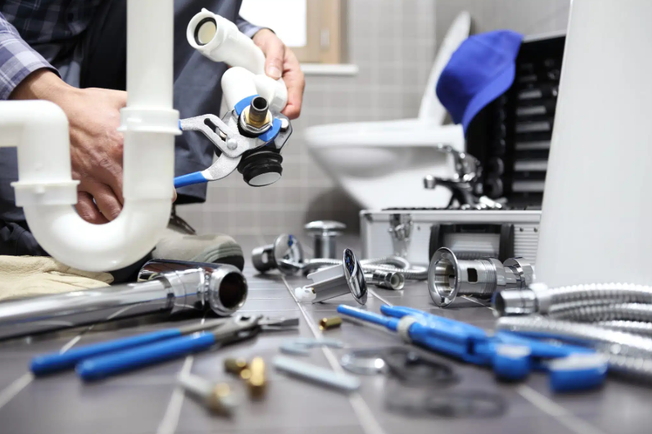 Signs It’s Time to Repipe Your Home