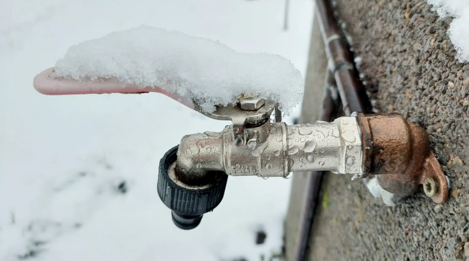 Preparing Your Lancaster Home’s Plumbing for Winter