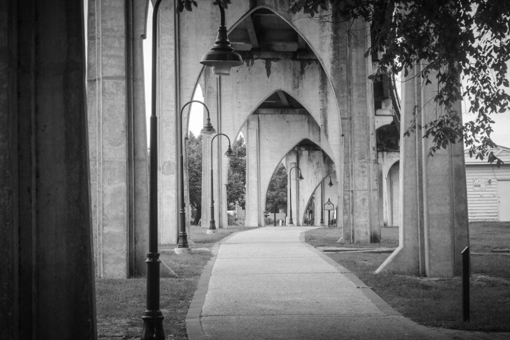 black and white image of Conway, SC
