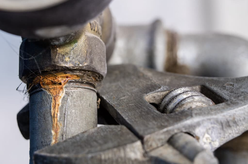 Pipe Descaling to Restore Flow and Extend Pipe Life