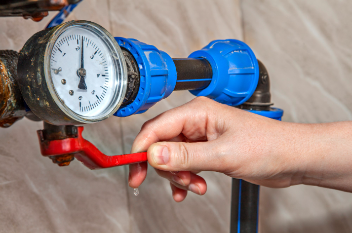 High water pressure issues in Conroe TX: Causes, risks and solutions