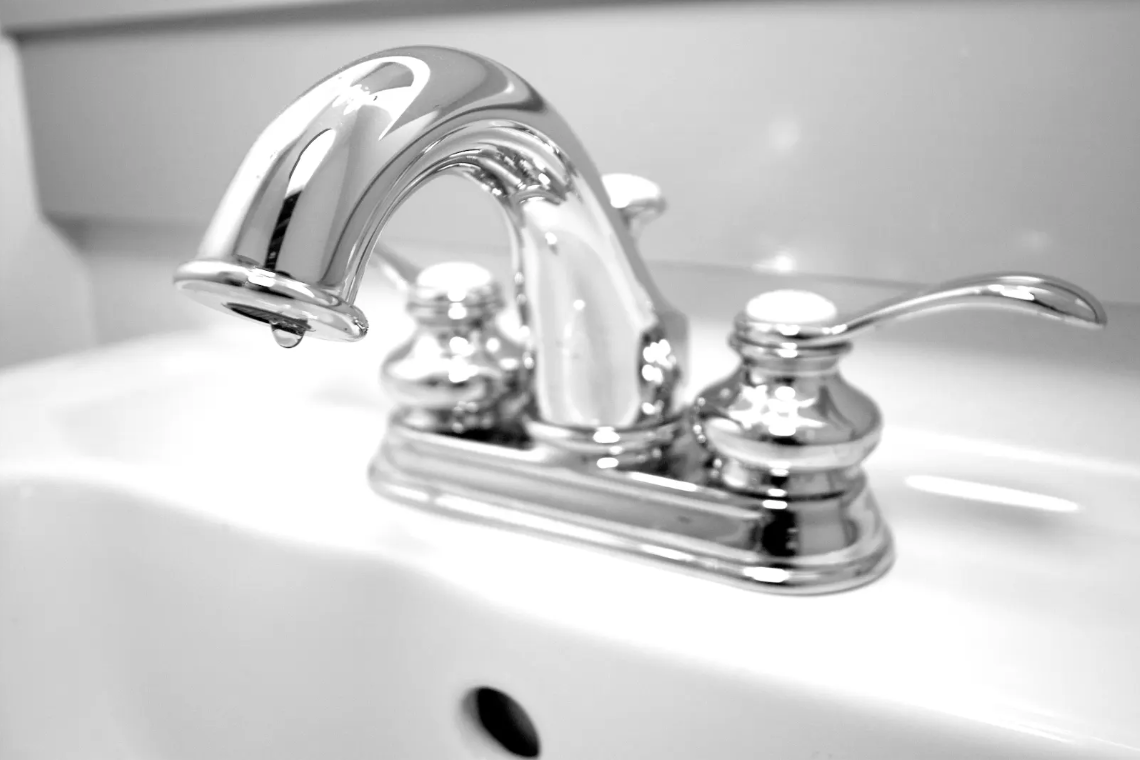 Why Is the Water Pressure Weak Upstairs in Your North Metro Home?
