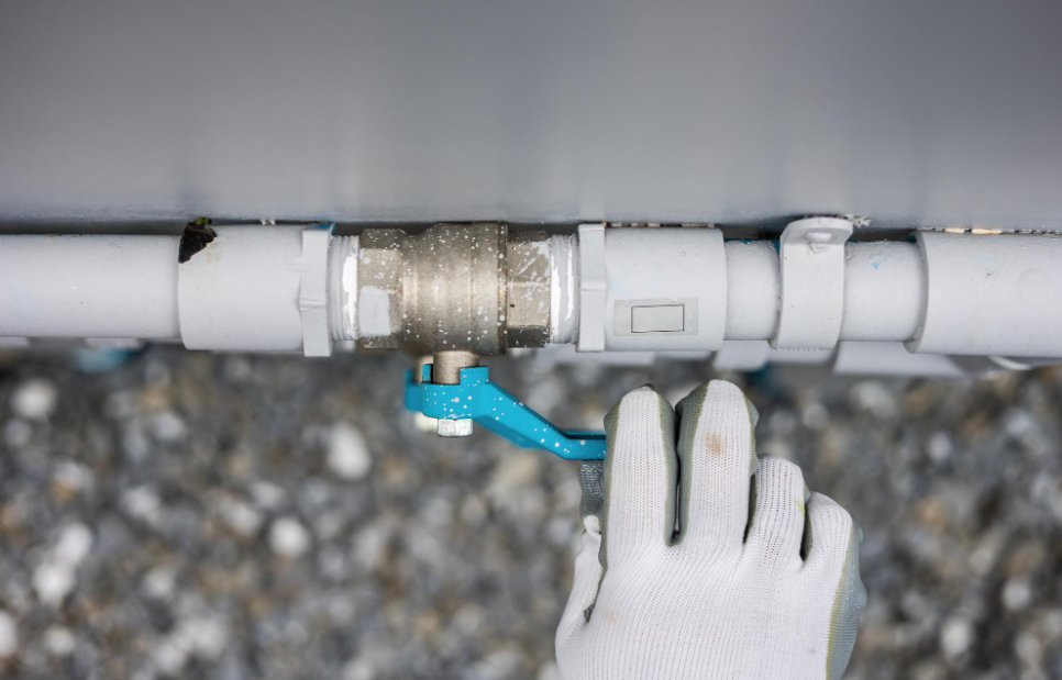 How to shut off water to your house in a plumbing emergency