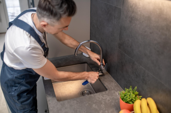 Faucet repair and installation in Kansas City, MO